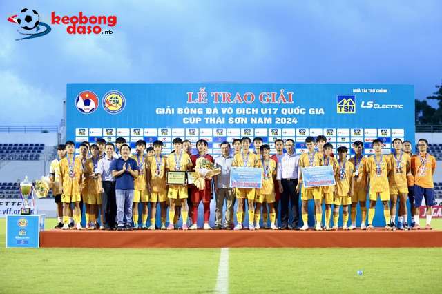  U17 Quốc gia: HAGL gục ngã, Hà Nội lần đầu tiên vô địch