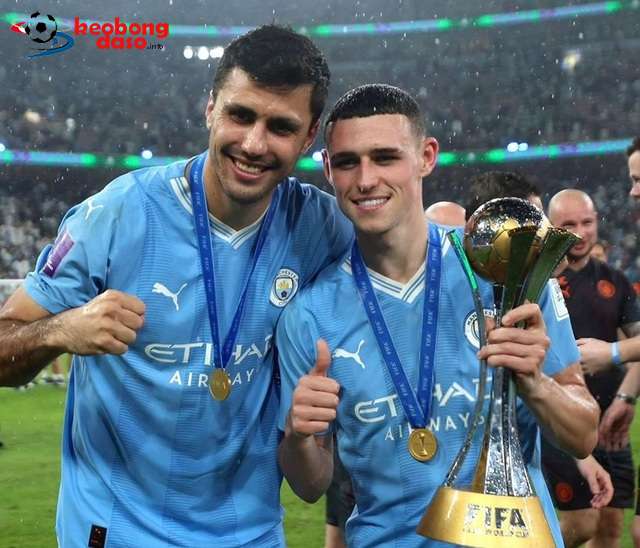  Rodri: "Foden có tiềm năng là cầu thủ xuất sắc nhất mọi thời đại của Anh"